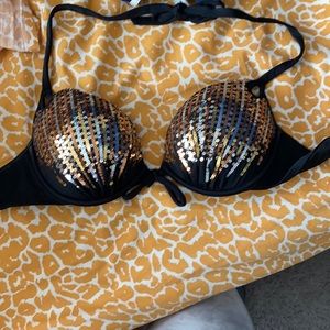 Bombshell Bikini top
